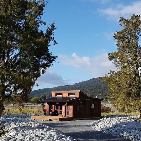 Cosy Cabin In The Paddocks - Breakfast Included Franz Josef Bagian luar foto