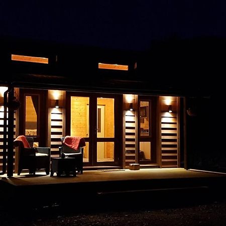 Cosy Cabin In The Paddocks - Breakfast Included Franz Josef Bagian luar foto
