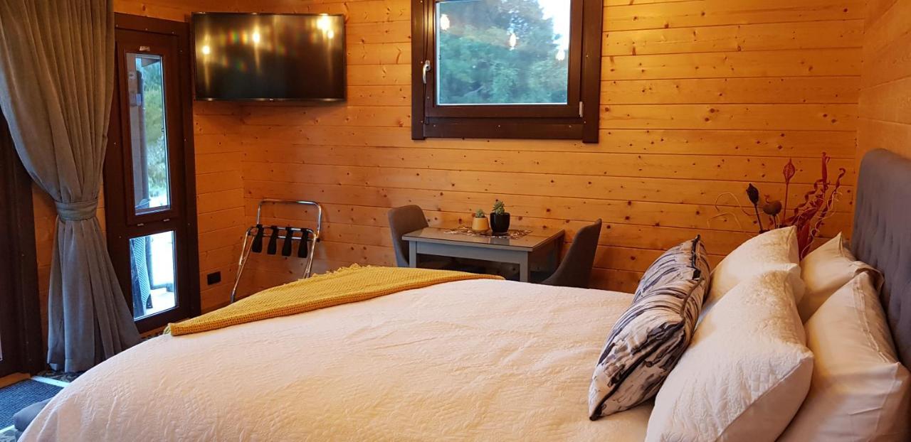 Cosy Cabin In The Paddocks - Breakfast Included Franz Josef Bagian luar foto